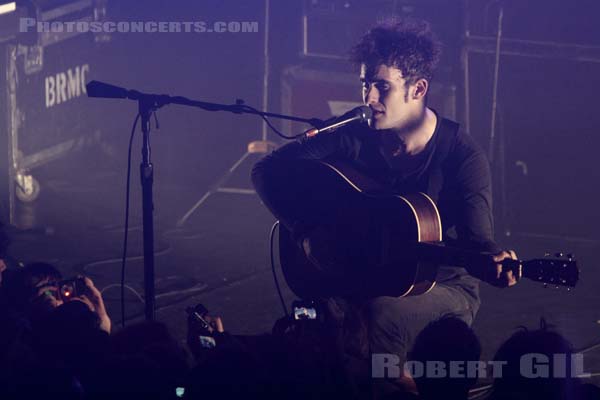 BLACK REBEL MOTORCYCLE CLUB - 2010-05-12 - PARIS - Le Bataclan - Peter Hayes